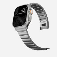 NOMAD Titanium Band for Apple Watch Ultra / 46 mm – Natural