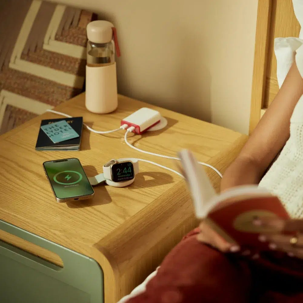 Twelve South ButterFly SE 2-in-1 Qi2 Travel Charger – White