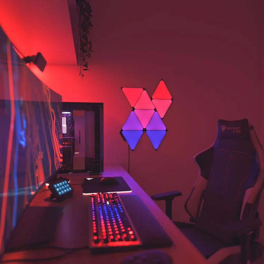 Nanoleaf Shapes - Ultra Black Triangles Expansion Pack (3 Panels)